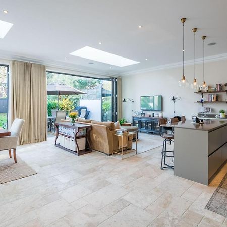 Breathtaking Putney Home With Gorgeous Garden Richmond  Exterior foto