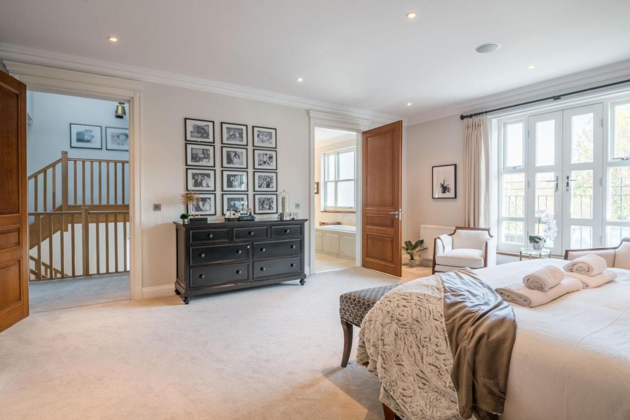 Breathtaking Putney Home With Gorgeous Garden Richmond  Exterior foto