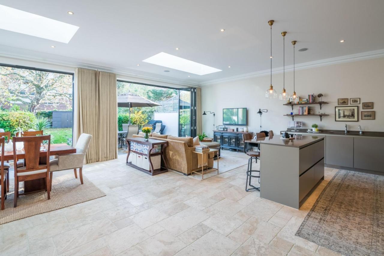 Breathtaking Putney Home With Gorgeous Garden Richmond  Exterior foto